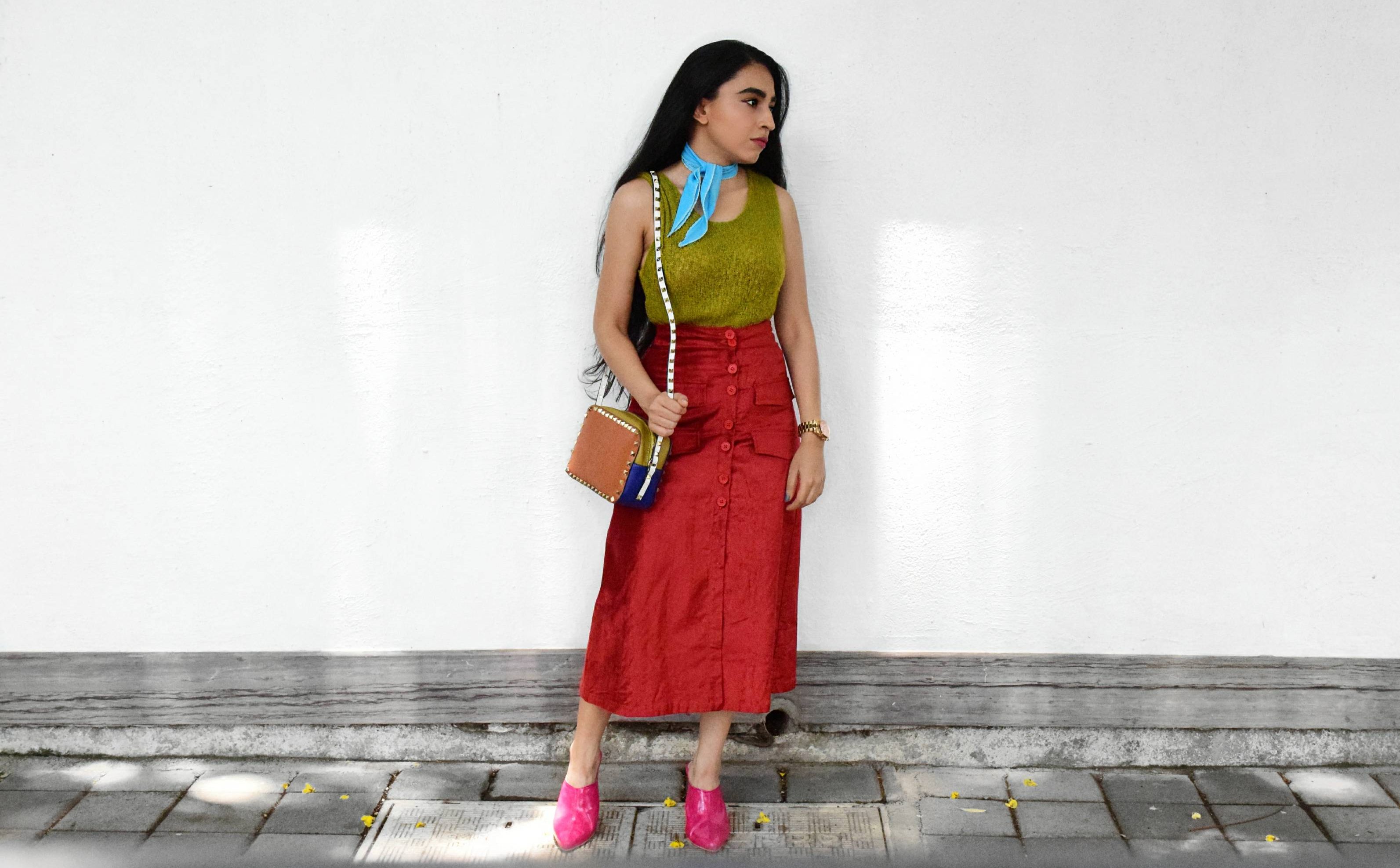 color riot, colorful style, strret style, lakme fashion week, mumbai streets, mumbai street style, fashion week, maroon skirt, skirt style, chartreuse, neck scarf, how to wear a scarf, studded bag, pink mules, mules, colorblocking, outfit, ootd, blogger, fashion blogger